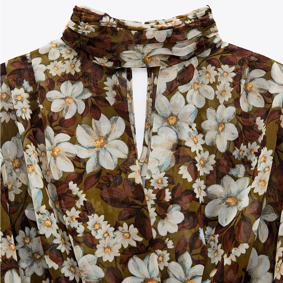 NWT ZARA cropped floral print blouse - Picture 3 of 9